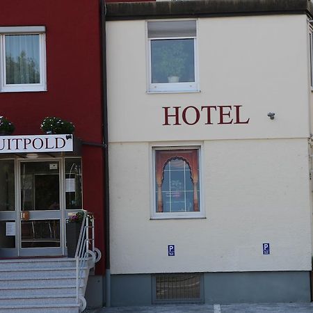 Hotel Luitpold Landshut Bagian luar foto