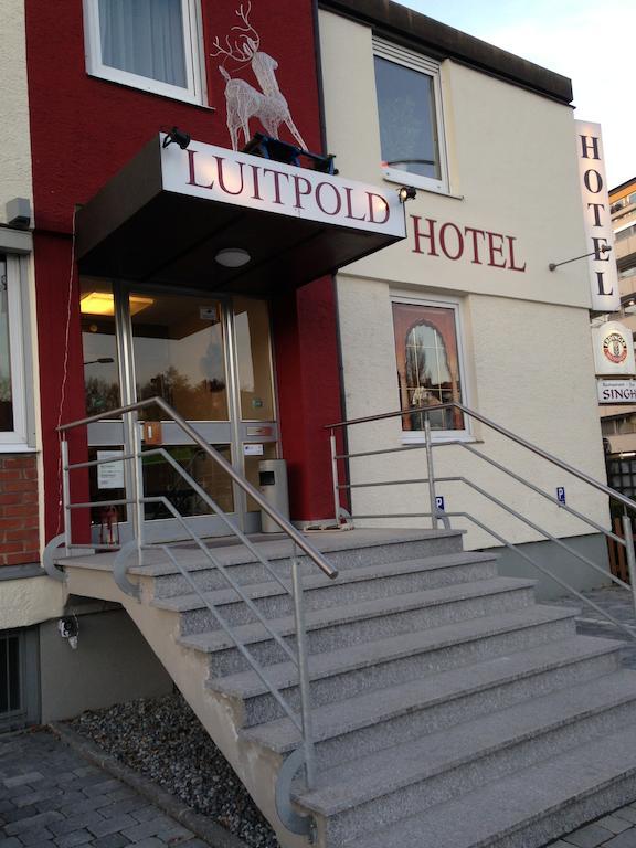 Hotel Luitpold Landshut Bagian luar foto
